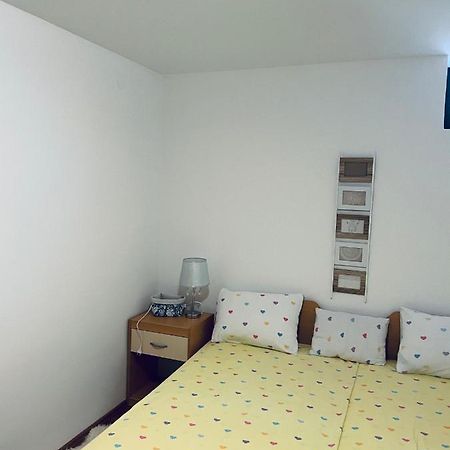 Apartmani Danijela Punat Esterno foto