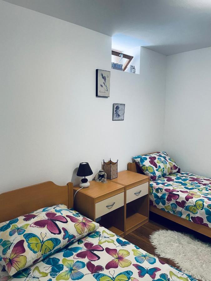 Apartmani Danijela Punat Esterno foto